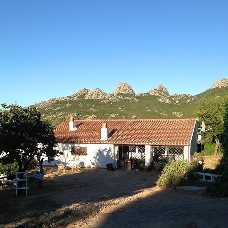 B&B La Tasgia Aggius Dış mekan fotoğraf